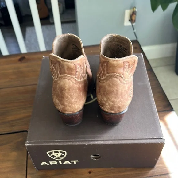 Ariat Tan Western Ankle Booties - Picture 6 of 7